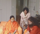Maa Karunamayi & Swamiji at Kalra's Residence - May 2011